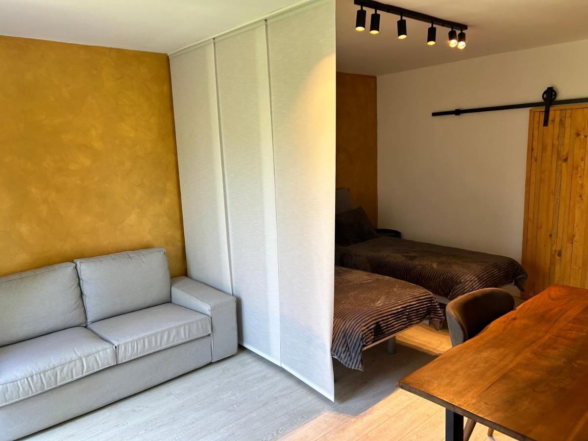 Apartment Gal Novo Mesto Exteriör bild