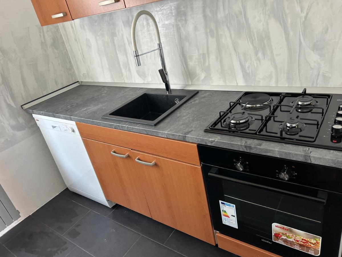 Apartment Gal Novo Mesto Exteriör bild