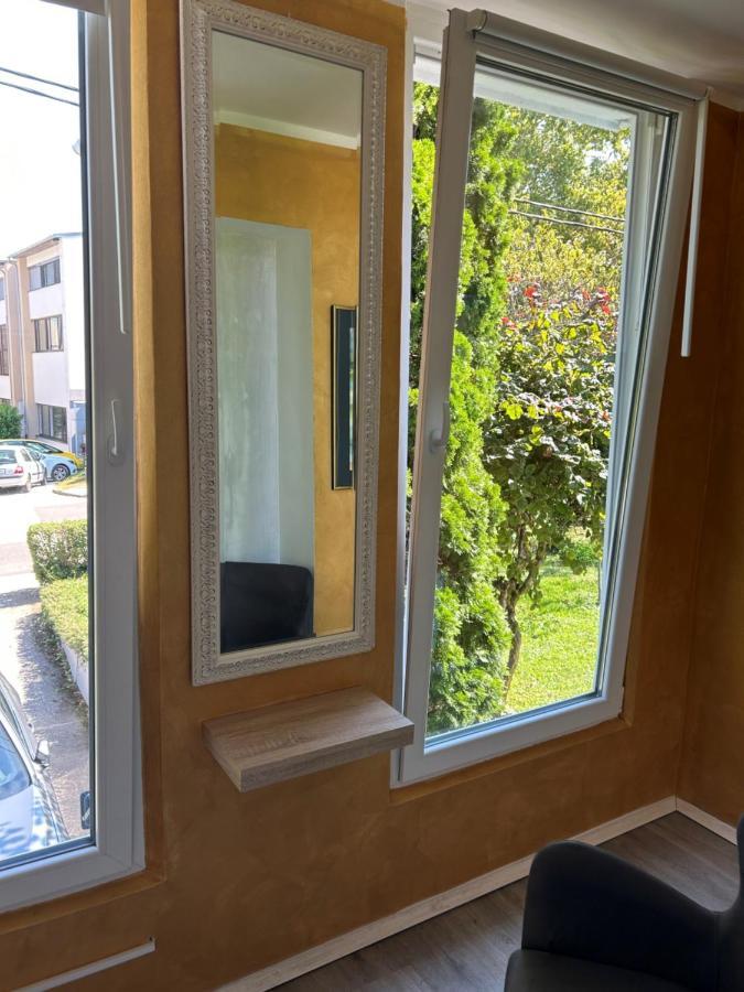 Apartment Gal Novo Mesto Exteriör bild